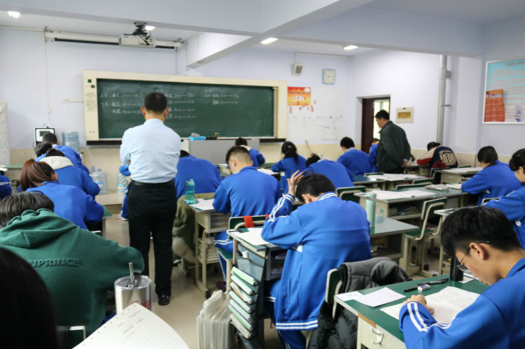 IMG_0909_meitu_17.jpg IMG_0909_meitu_17.jpg