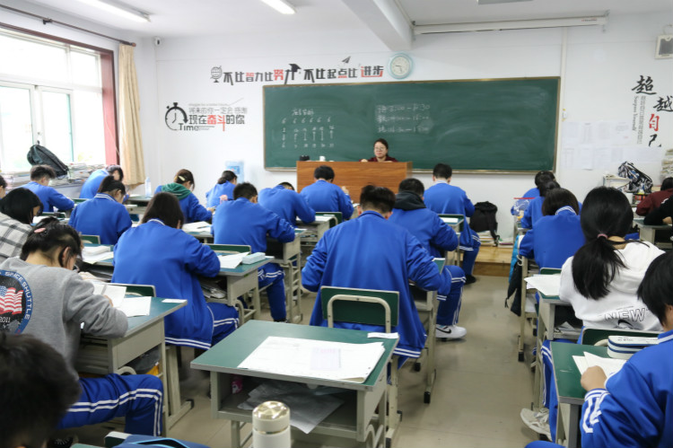 IMG_0895_meitu_11.jpg IMG_0895_meitu_11.jpg