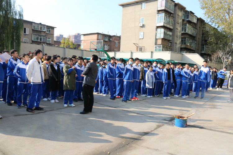 IMG_0966_meitu_3.jpg IMG_0966_meitu_3.jpg