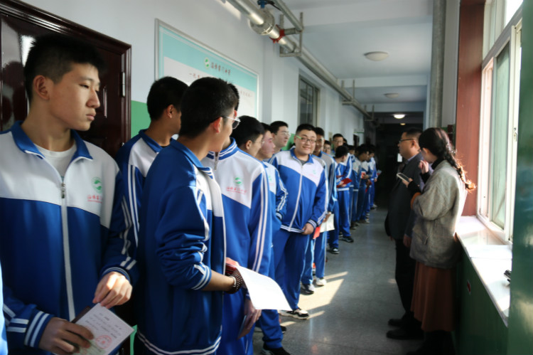 IMG_1045_meitu_8.jpg IMG_1045_meitu_8.jpg