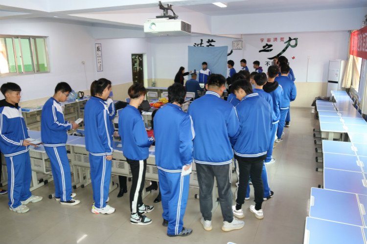 IMG_1028_meitu_15.jpg IMG_1028_meitu_15.jpg