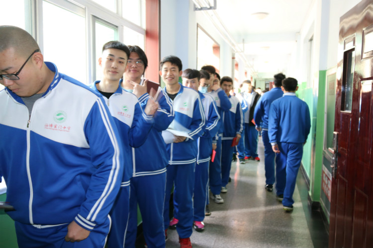 IMG_1065_meitu_9.jpg IMG_1065_meitu_9.jpg