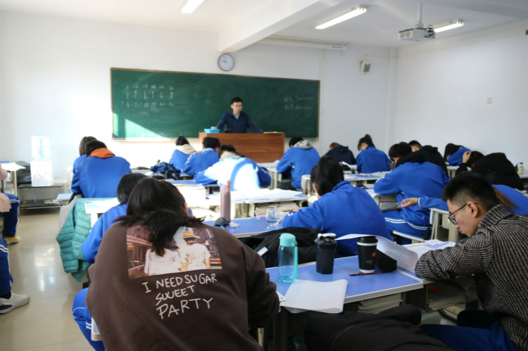 10_meitu_10.jpg 10_meitu_10.jpg